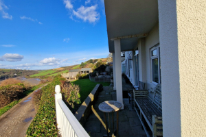 2 STEEPFIELD | BANTHAM